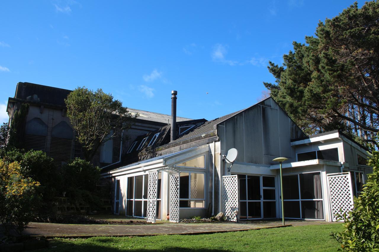 Punehu Stream Cottage Opunake Exterior photo
